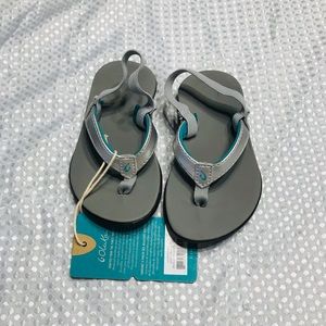 Olukai toddler
